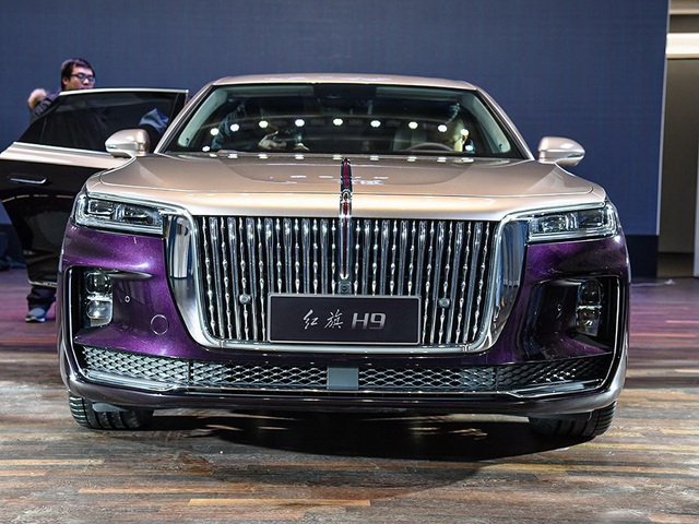 Hongqi H9 có gì để thách đấu bộ 3 xe sang Đức? - 5