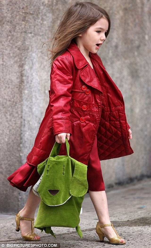 Cuộc sống hiện tại của Suri Cruise - con gái ruột duy nhất của Tom Cruise - 6 Cuộc sống hiện tại của Suri Cruise - con gái ruột duy nhất của Tom Cruise - 6
