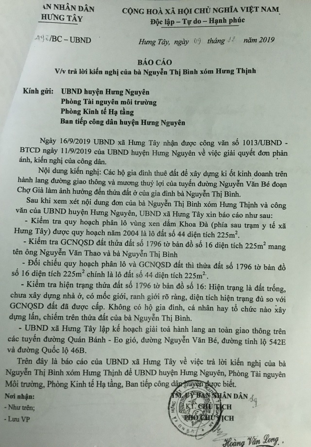 Xã cho thuê đất xây ki ốt ngay trên hành lang an toàn giao thông, dân “đội đơn” khiếu nại - 5 Xã cho thuê đất xây ki ốt ngay trên hành lang an toàn giao thông, dân “đội đơn” khiếu nại - 5