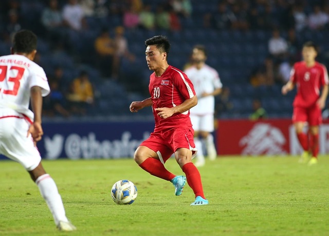 U23 UAE 2-0 U23 Triều Tiên: Khác biệt lớn ở khâu dứt điểm - 3 U23 UAE 2-0 U23 Triều Tiên: Khác biệt lớn ở khâu dứt điểm - 3