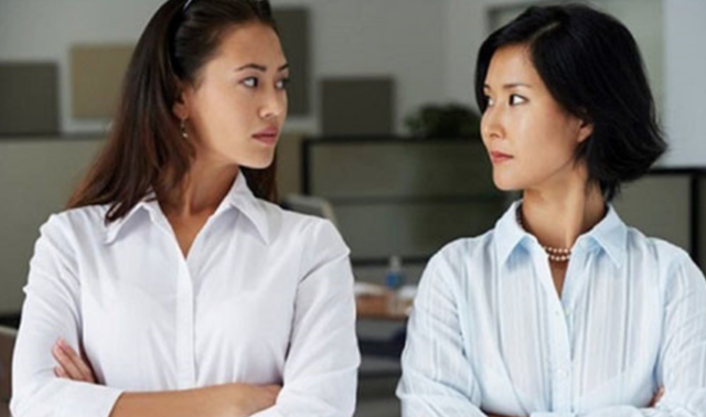 Con dâu chết khiếp vì mẹ chồng tai ngược oanh tạc mỗi lần đến chơi nhà - 1 Con dâu chết khiếp vì mẹ chồng tai ngược oanh tạc mỗi lần đến chơi nhà - 1