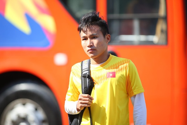 Cầu thủ U23 Việt Nam lộ vẻ mặt buồn bã trước giờ rời Buriram - 1 Cầu thủ U23 Việt Nam lộ vẻ mặt buồn bã trước giờ rời Buriram - 1