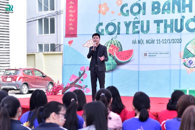 Riki Nihongo tổ chức chương trình từ thiện “Gói bánh, Gói yêu thương” - 2 Riki Nihongo tổ chức chương trình từ thiện “Gói bánh, Gói yêu thương” - 2