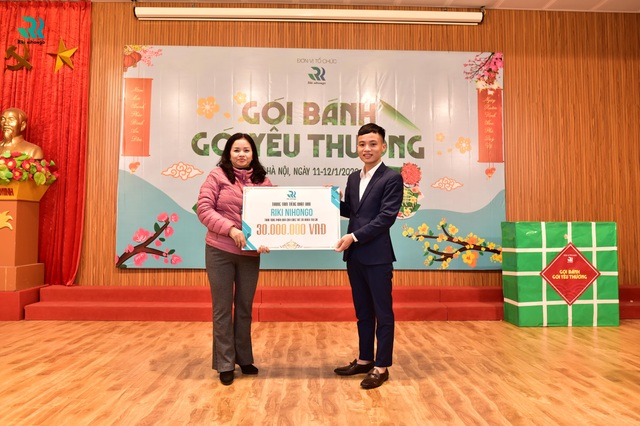 Riki Nihongo tổ chức chương trình từ thiện “Gói bánh, Gói yêu thương” - 9 Riki Nihongo tổ chức chương trình từ thiện “Gói bánh, Gói yêu thương” - 9