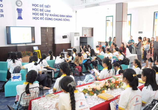 Nét chữ đẹp như mơ của học sinh TPHCM - 1 Nét chữ đẹp như mơ của học sinh TPHCM - 1
