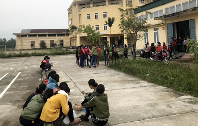 Hà Tĩnh: Hơn 300 công nhân may đình công những ngày cận Tết - 1 Hà Tĩnh: Hơn 300 công nhân may đình công những ngày cận Tết - 1