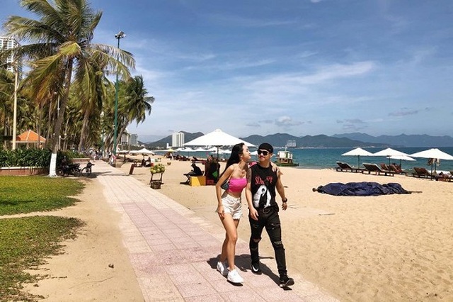 Dàn “Táo Quân” và loạt sao Việt tích cực du hí trước Tết - 13 Dàn “Táo Quân” và loạt sao Việt tích cực du hí trước Tết - 13