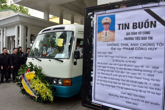 Thủ tướng viếng 3 liệt sĩ hy sinh ở Đồng Tâm - 12