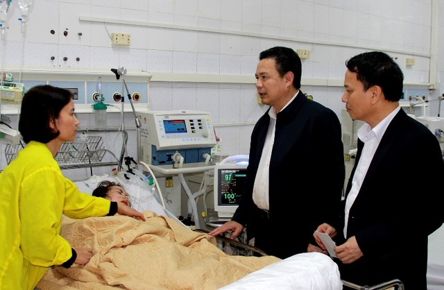 Bộ LĐ-TBXH: Tặng 285 suất quà Tết tại Thanh Hóa - 4 Bộ LĐ-TBXH: Tặng 285 suất quà Tết tại Thanh Hóa - 4