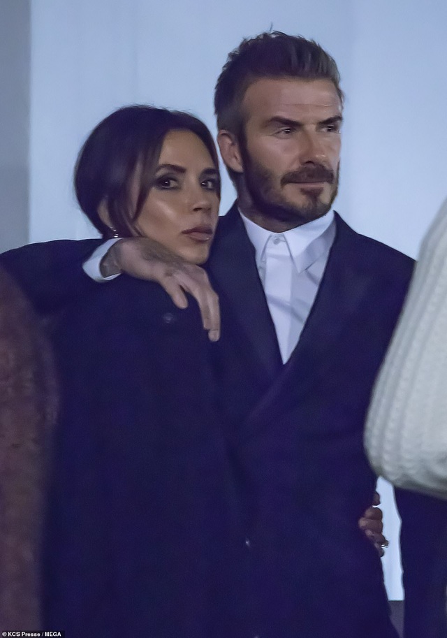 Gia đình Beckham nổi bật khi đi xem show thời trang - 10 Gia đình Beckham nổi bật khi đi xem show thời trang - 10