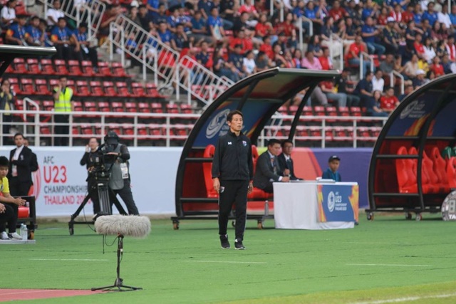 U23 Thái Lan 0-1 U23 Saudi Arabia: VAR loại đội chủ nhà - 2 U23 Thái Lan 0-1 U23 Saudi Arabia: VAR loại đội chủ nhà - 2