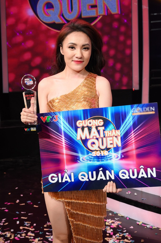 Giả giọng 4 ca sĩ, Nhật Thủy giành ngôi quán quân Gương mặt thân quen - 17 Giả giọng 4 ca sĩ, Nhật Thủy giành ngôi quán quân Gương mặt thân quen - 17