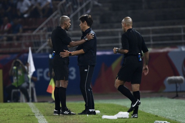 Bị loại khỏi giải U23 châu Á, Liên đoàn bóng đá Thái Lan khiếu nại trọng tài - 1 Bị loại khỏi giải U23 châu Á, Liên đoàn bóng đá Thái Lan khiếu nại trọng tài - 1