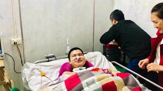 Tết đoàn viên của cậu thiếu niên tỉnh dậy sau 2 năm sống thực vật - 5 Tết đoàn viên của cậu thiếu niên tỉnh dậy sau 2 năm sống thực vật - 5