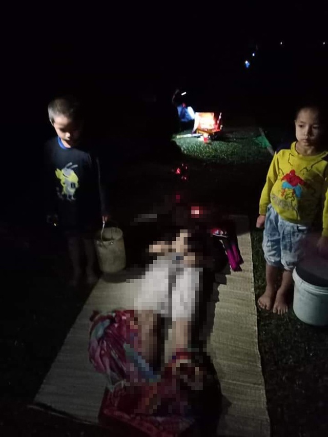 Đau xé lòng người cha nghèo tử vong khi dắt con thơ ra đồng kiếm ăn ngày áp Tết - 2 Đau xé lòng người cha nghèo tử vong khi dắt con thơ ra đồng kiếm ăn ngày áp Tết - 2