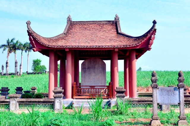 Đại Việt Lam Sơn Kính Lăng bi được công nhận là Bảo vật Quốc gia - Ảnh minh hoạ 3