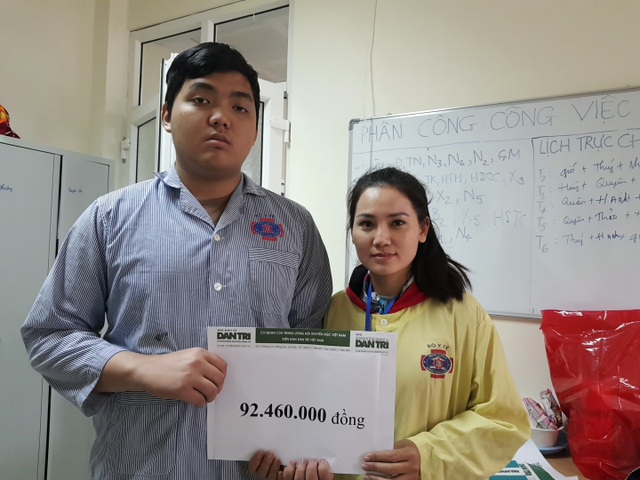 Cậu học trò nghèo nhiều lần bỏ viện được bạn đọc giúp đỡ hơn 92 triệu đồng - 2 Cậu học trò nghèo nhiều lần bỏ viện được bạn đọc giúp đỡ hơn 92 triệu đồng - 2
