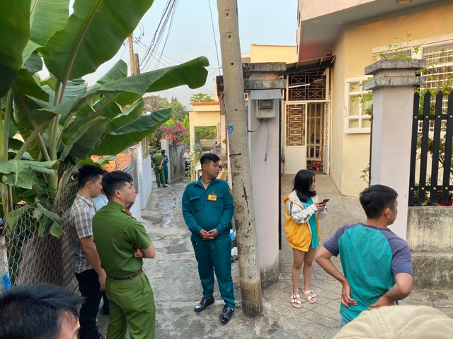 Cháy nhà ngày cận Tết, 5 người trong một gia đình thiệt mạng - 3 Cháy nhà ngày cận Tết, 5 người trong một gia đình thiệt mạng - 3