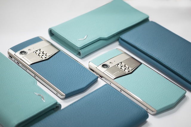 Vertu – Sự trở lại của một biểu tượng xa xỉ - 3 Vertu – Sự trở lại của một biểu tượng xa xỉ - 3