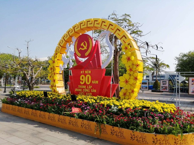 Đẹp mắt tiểu cảnh chào năm mới 2020 trên Quảng trường lớn nhất ĐBSCL - 2 Đẹp mắt tiểu cảnh chào năm mới 2020 trên Quảng trường lớn nhất ĐBSCL - 2