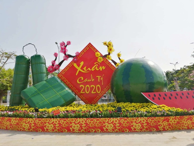 Đẹp mắt tiểu cảnh chào năm mới 2020 trên Quảng trường lớn nhất ĐBSCL - 6 Đẹp mắt tiểu cảnh chào năm mới 2020 trên Quảng trường lớn nhất ĐBSCL - 6