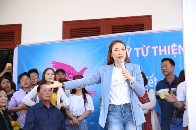 Mỹ Tâm tất bật những ngày cuối năm - 1 Mỹ Tâm tất bật những ngày cuối năm - 1