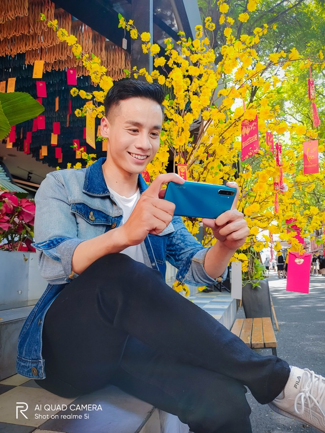 Nam vương Cao Xuân Tài gợi ý phong cách lịch lãm đón Tết - 6 Nam vương Cao Xuân Tài gợi ý phong cách lịch lãm đón Tết - 6