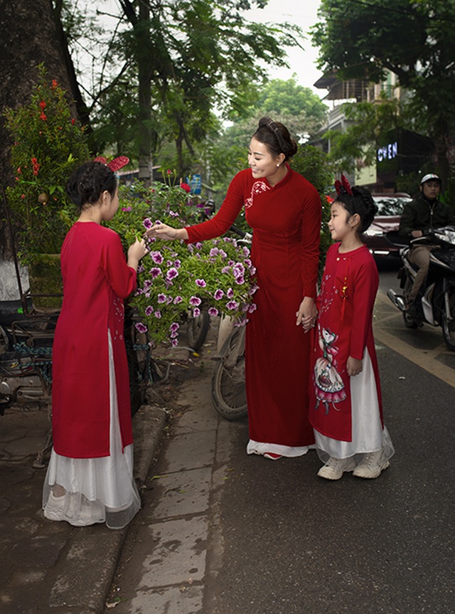 Thanh Hương: Năm 2020 sẽ lấn sân ca hát, dành nhiều thời gian cho con - 3 Thanh Hương: Năm 2020 sẽ lấn sân ca hát, dành nhiều thời gian cho con - 3