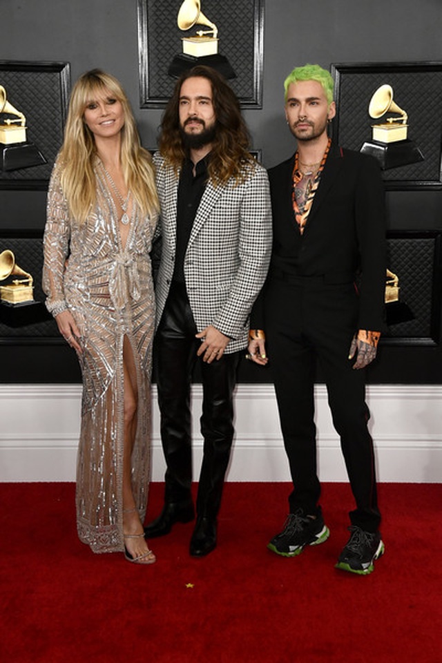 Dàn sao nữ diện váy áo gợi cảm dự lễ trao giải Grammy 2020 - 26 Dàn sao nữ diện váy áo gợi cảm dự lễ trao giải Grammy 2020 - 26