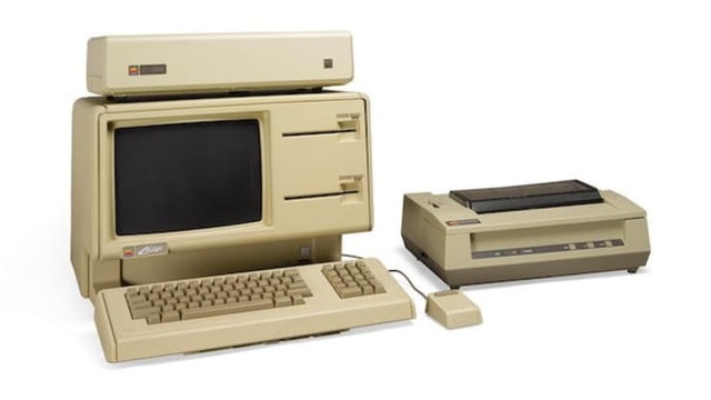 Những chiếc máy tính Apple cũ kĩ với giá hàng chục tỷ đồng - 4