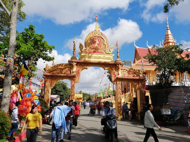 Ấn tượng ngôi chùa Khmer hơn trăm tuổi ở Bạc Liêu - 3 Ấn tượng ngôi chùa Khmer hơn trăm tuổi ở Bạc Liêu - 3
