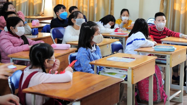 Dịch virus Corona: Khoảng 2 triệu học sinh Hà Nội tạm thời chưa nghỉ học - 1