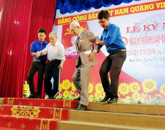 Bí thư tỉnh Đoàn Bạc Liêu: Xây dựng lớp thanh niên sống nhân ái! - 2 Bí thư tỉnh Đoàn Bạc Liêu: Xây dựng lớp thanh niên sống nhân ái! - 2