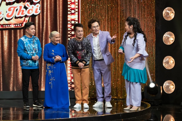 NSND Hồng Vân, Minh Nhí khóc hết nước mắt nhớ cố nghệ sĩ Lê Bình, Anh Vũ - 7 NSND Hồng Vân, Minh Nhí khóc hết nước mắt nhớ cố nghệ sĩ Lê Bình, Anh Vũ - 7