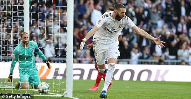 Real Madrid 1-0 Atletico: Benzema chói sáng - 3