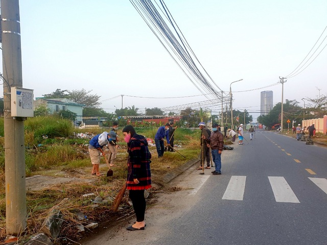 Đà Nẵng phun thuốc khử trùng 100% trường học phòng dịch Corona - 1 Đà Nẵng phun thuốc khử trùng 100% trường học phòng dịch Corona - 1