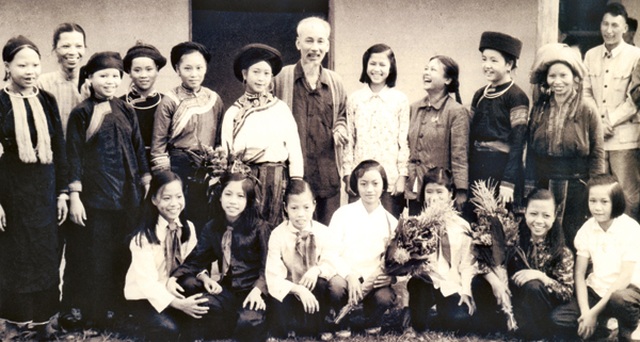 Nhớ mãi tình cảm đặc biệt Bác Hồ dành cho Lào Cai! - 2 Nhớ mãi tình cảm đặc biệt Bác Hồ dành cho Lào Cai! - 2