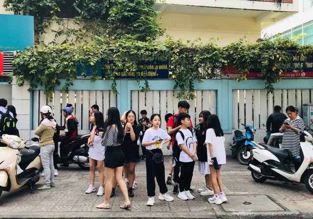 TPHCM: Con nghỉ học vào phút chót, nhiều gia đình không kịp trở tay - 2 TPHCM: Con nghỉ học vào phút chót, nhiều gia đình không kịp trở tay - 2