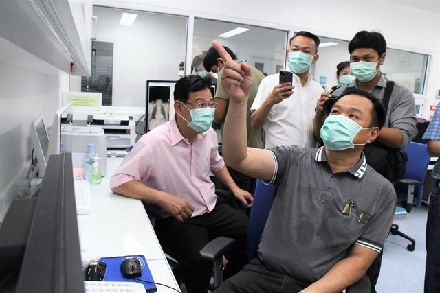 Thái Lan chữa khỏi viêm phổi nCoV bằng hỗn hợp thuốc trị cúm và HIV