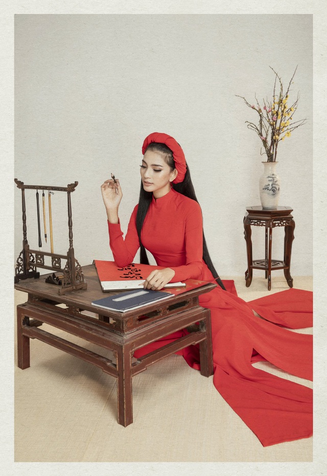 Á hậu Trương Thị May lần đầu khoe cô em gái xinh xắn, học giỏi - 2 Á hậu Trương Thị May lần đầu khoe cô em gái xinh xắn, học giỏi - 2