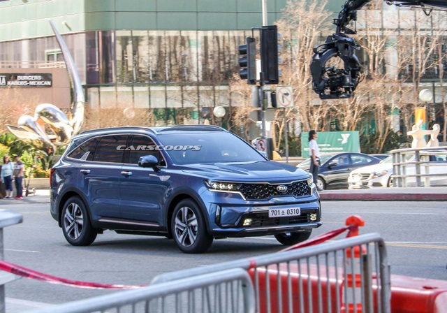 Kia Sorento thế hệ mới lộ diện - 5