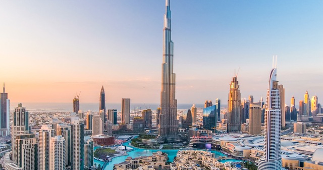 Biểu tượng nhà giàu ở Dubai cổ vũ Trung Quốc giữa đại dịch virus corona - 2 Biểu tượng nhà giàu ở Dubai cổ vũ Trung Quốc giữa đại dịch virus corona - 2