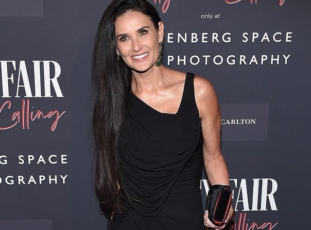 Demi Moore trẻ trung đáng ngưỡng mộ ở tuổi 58 - 7 Demi Moore trẻ trung đáng ngưỡng mộ ở tuổi 58 - 7
