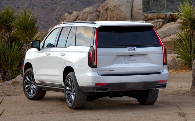 Cadillac Escalade thế hệ mới chính thức trình làng - 14