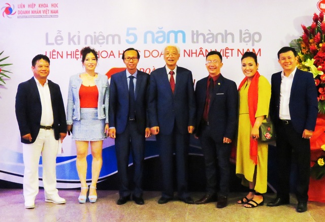 Nhà báo Lương Hoàng Hưng – Người tiếp lửa cho cộng đồng doanh nghiệp Việt - 3