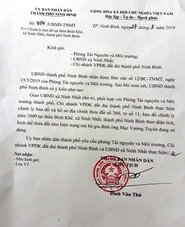 Ninh Bình: Xóa “con đường ma” trên đất dân vào đất người nhà Chủ tịch xã! - 3 Ninh Bình: Xóa “con đường ma” trên đất dân vào đất người nhà Chủ tịch xã! - 3