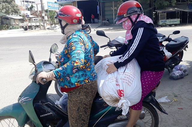 Giá dưa hấu tuột dốc vì corona, người trồng lao đao lo thu hồi vốn - 5 Giá dưa hấu tuột dốc vì corona, người trồng lao đao lo thu hồi vốn - 5