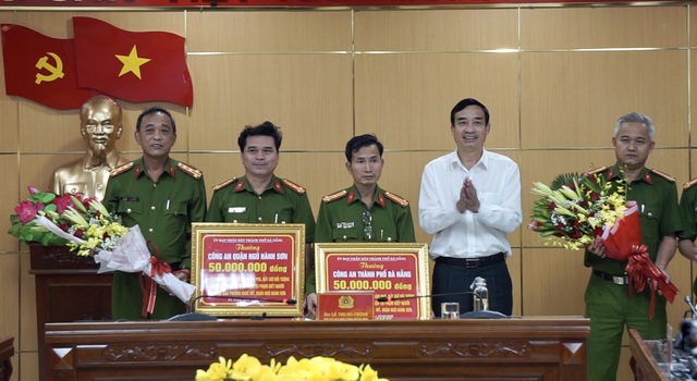 Vụ vali chứa thi thể trôi trên sông Hàn: Giết người do mâu thuẫn cờ bạc - 3 Vụ vali chứa thi thể trôi trên sông Hàn: Giết người do mâu thuẫn cờ bạc - 3