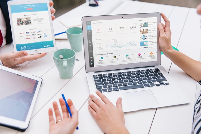Điểm danh 5 website tuyển dụng việc làm uy tín hiệu quả hàng đầu năm 2020 - 1 Điểm danh 5 website tuyển dụng việc làm uy tín hiệu quả hàng đầu năm 2020 - 1