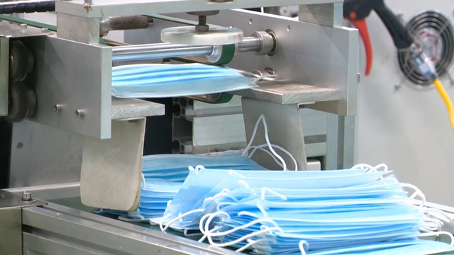 Khẩu trang, nước rửa khô, nguyên liệu chính thức được miễn thuế nhập khẩu - 1 Khẩu trang, nước rửa khô, nguyên liệu chính thức được miễn thuế nhập khẩu - 1